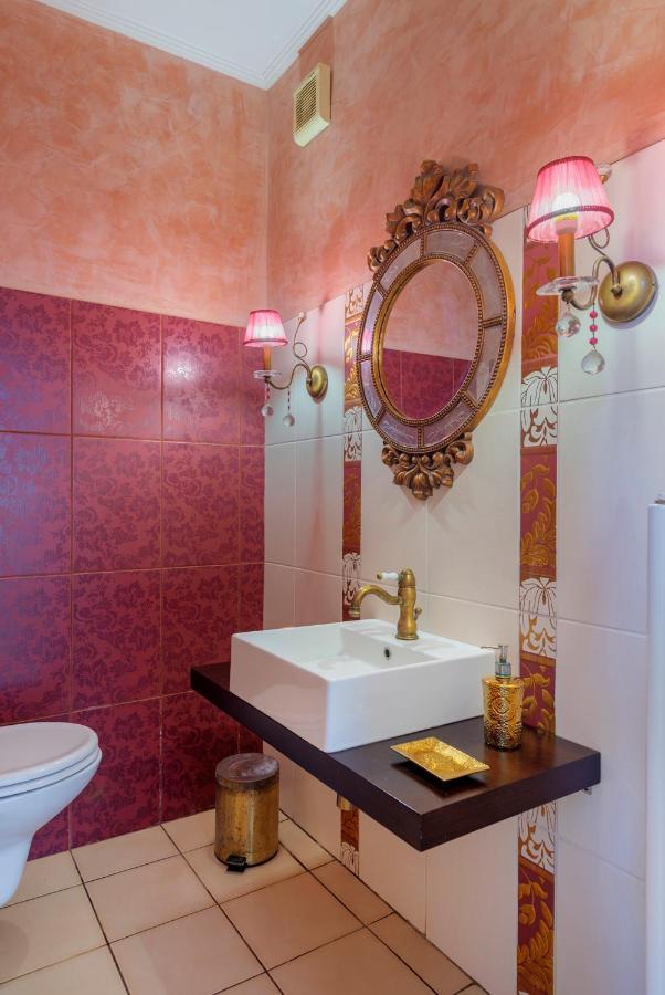 The Painters Luxurious Villa 阿纳维索斯 外观 照片