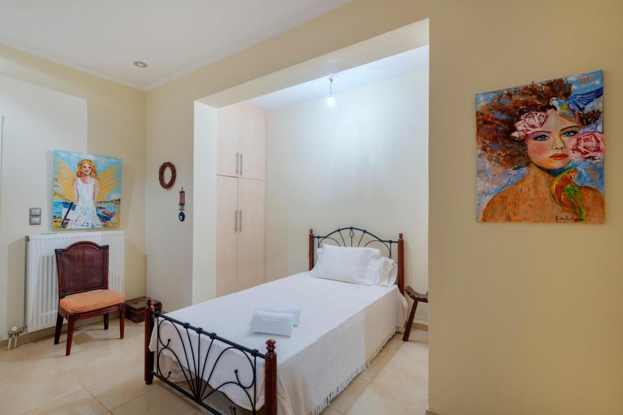 The Painters Luxurious Villa 阿纳维索斯 外观 照片